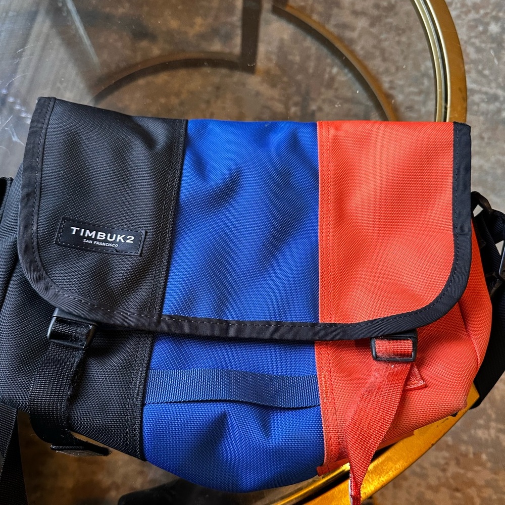 Timbuk2 Men's Black, Blue, and orange Messenger Bag xs